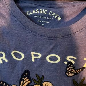 Women’s Xl Aeropostale shirt